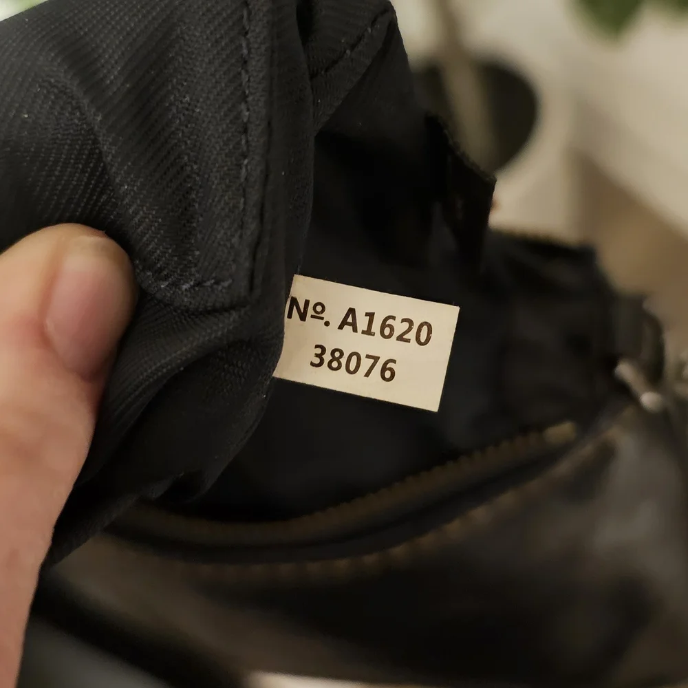 Coach Swagger Denim and Leather Swingpack with Gunmetal Hardware - Picture 5 of 12